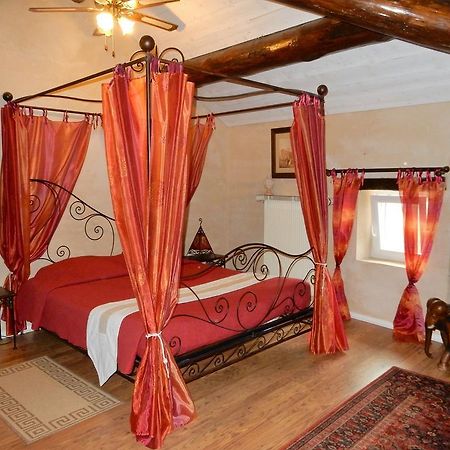 Le Chateau Des Estubiers Bed & Breakfast Sérignan-du-Comtat Екстериор снимка