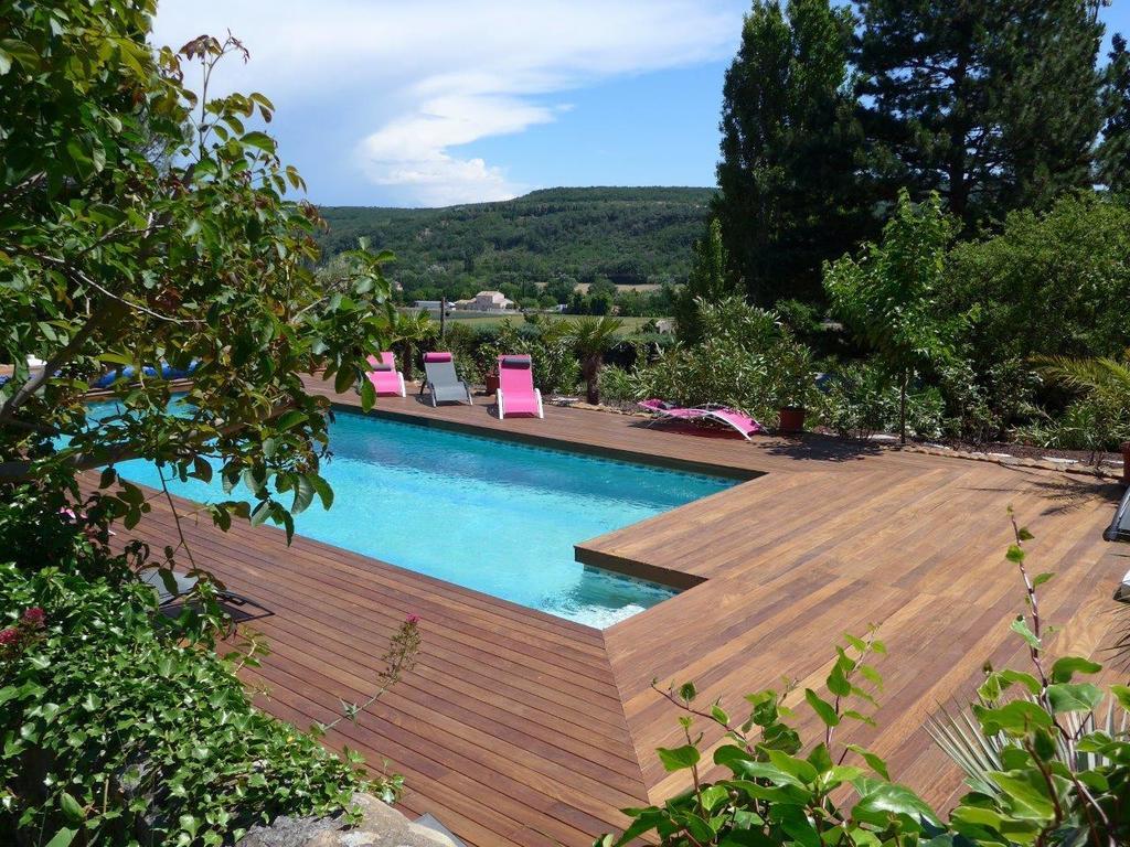 Le Chateau Des Estubiers Bed & Breakfast Sérignan-du-Comtat Стая снимка